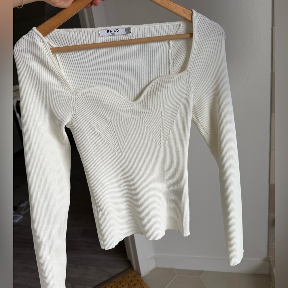 Women's White Ribbed Top
